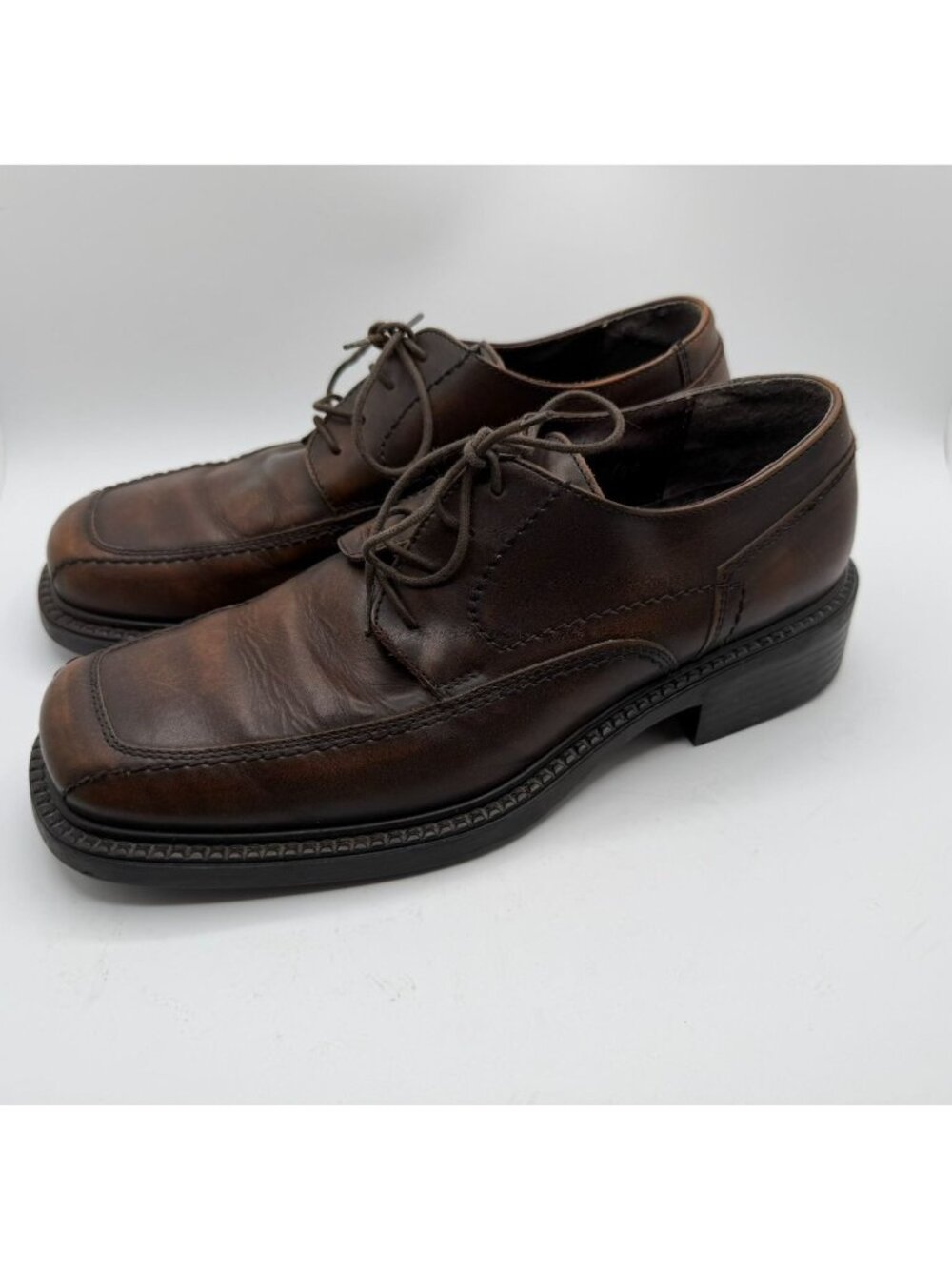 G.H. Bass & Co Albee Oxford Men Size 9 Brown Leather Lace Up Square Dress Shoe